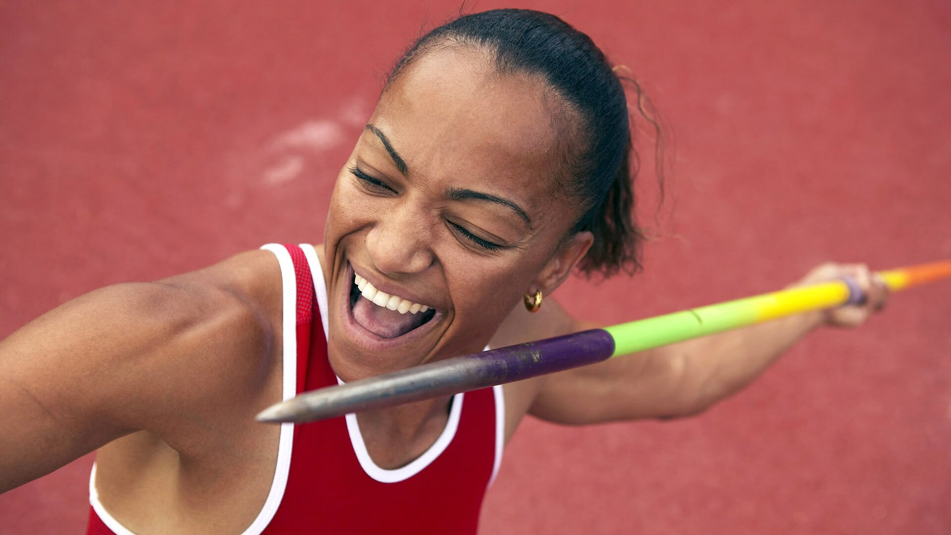 场上失误与裁判判罚争议仍是提升难点，场上裁判员对他所分管的事实的决定是最后的决定